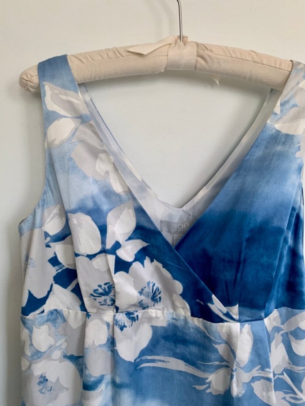 Joe Fresh cotton / silk floral dress with pockets! - Picture 3 of 12